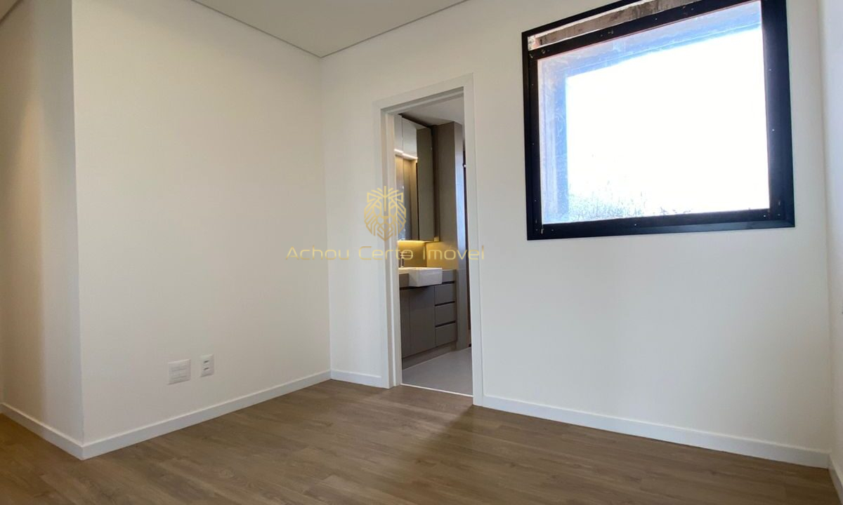 WhatsApp Image 2026-02-04 at 15.56.20 (1)